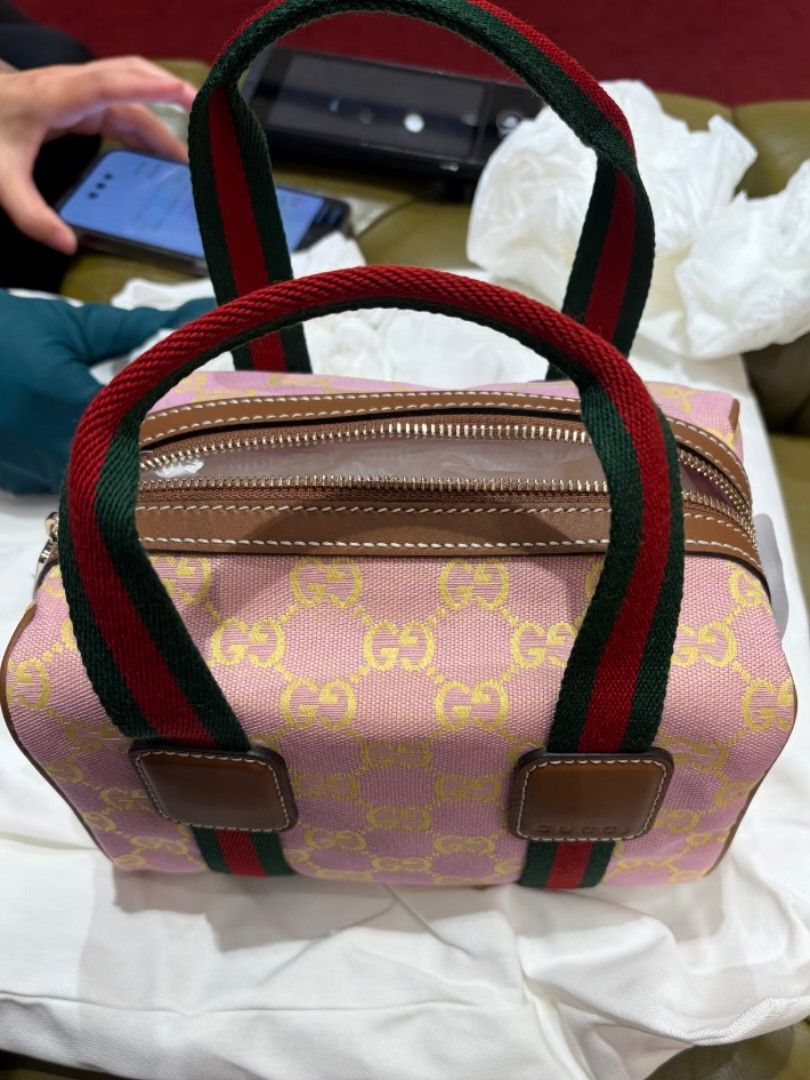 gucci web bowling bag (Category: Luxury Bags & Wallets) located in Las Pinas. Submitted by glamdustph (Listing ID 1464878009, Image 1). Description: 💯 authentic open for layaway, no addt'l fee cc payment via paypal + 4.2 paypal fee plus sf thank you.
