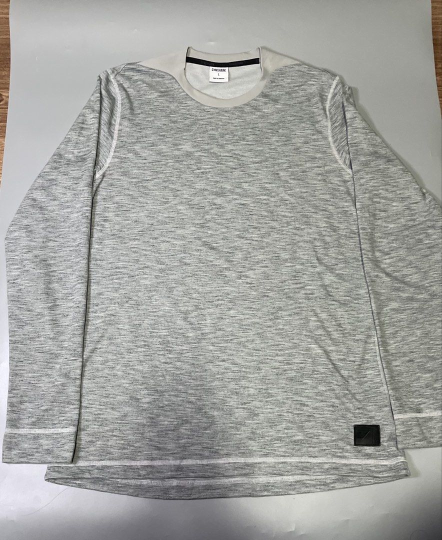Gymshark sweatshirt (Category: Activewear) located in Bocaue. Submitted by mosthighcollective (Listing ID 1464907709, Image 1). Description: Gymshark sweatshirt Authentic Size: L on tag Dimes: 21 width 29 length Good as mew condition No issue 1000 only Dm me to purchase 📥.