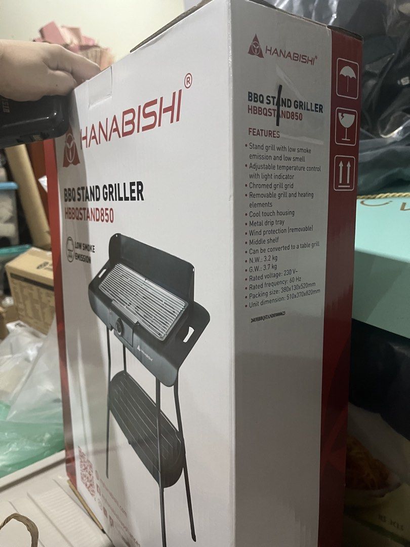 Hanabishi BBQ Stand Griller HBBQSTAND850 (Category: BBQ, Grills & Hotpots) located in Manila. Submitted by jericho_chan (Listing ID 1464891393, Image 2). Description: - Brand: Hanabishi Model HBBQSTAND850 - Condition: Still packed in original box (Brand New) - Low smoke emission design for indoor/outdoor use - Adjustable temperature control - Chromed grill grid with removable grill and heating elements - Includes metal drip tray and convenient mi