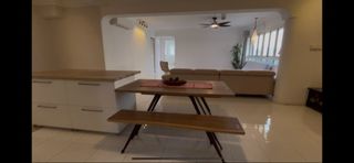 (Category: ) located in . Submitted by daffy_wolff (Listing ID 1464815294, Image 1). Description: .