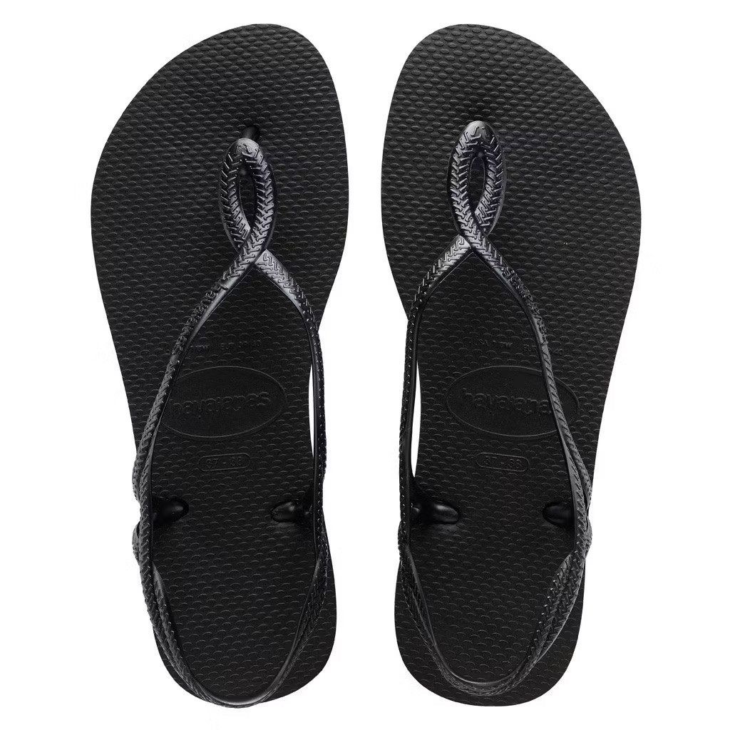 Havainas Luna Flip Flops (Category: Slippers and slides) located in Manila. Submitted by hi_abbd (Listing ID 1464831153, Image 1). Description: Havainas Luna Sandals Used a few times Good as new! Color black Size 37/38 Rfs: not suitable for my wide feet .