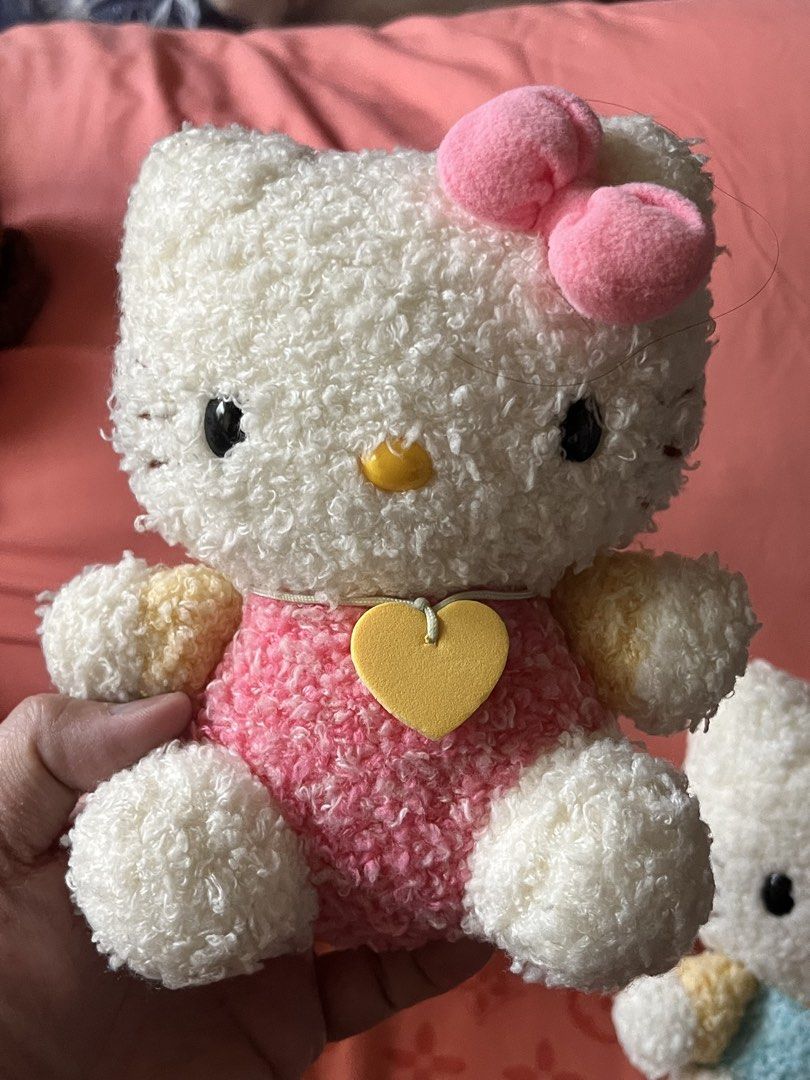 Hello kitty pink and blue curly collection plush (set) (Category: Plushies & Soft Toys) located in Paranaque City. Submitted by bonsaiart (Listing ID 1464818938, Image 3). Description: Pre owned Good condition Selling as set 2150+sf Payment via gcash or paymaya Shipping via j&t.