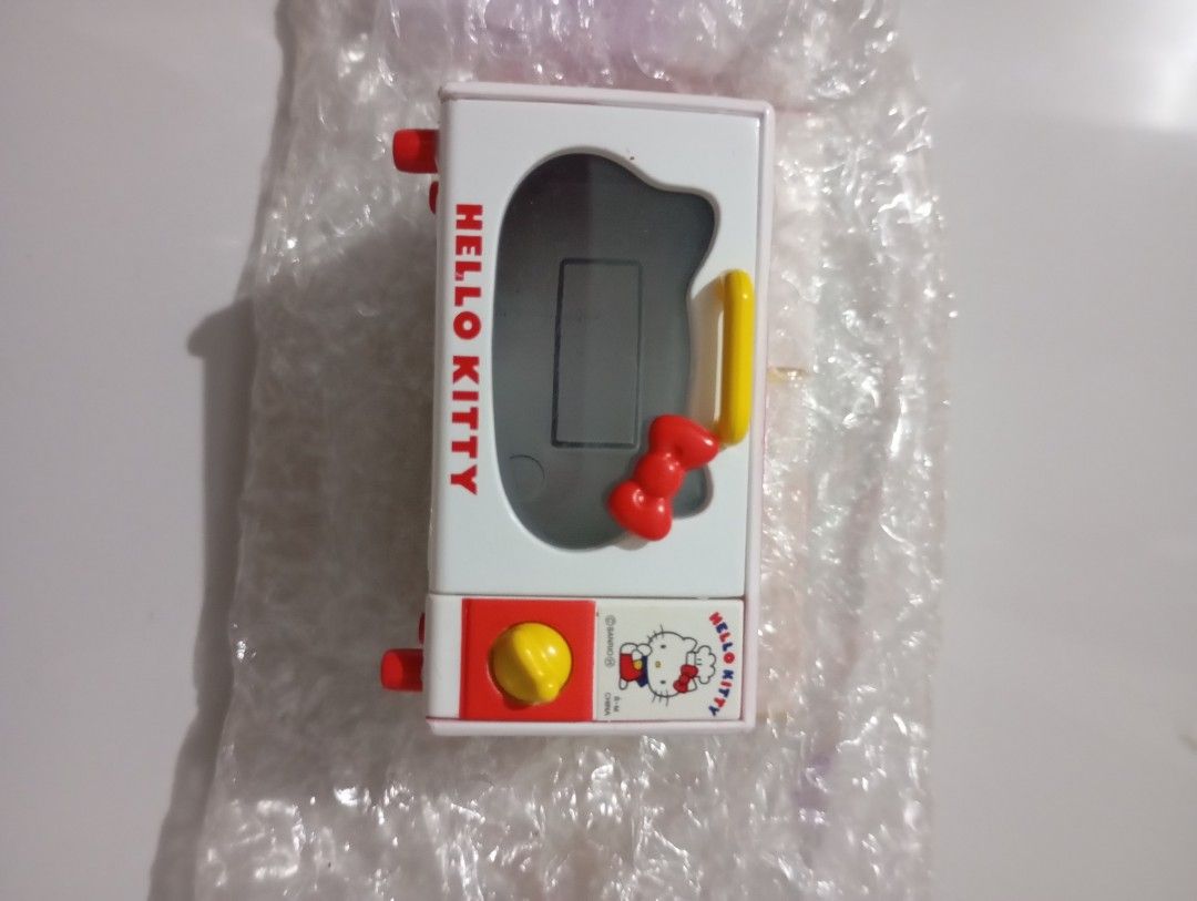 Hello kitty vintage miniatures (Category: Vintage Collectibles) located in Manila. Submitted by ysabel1102 (Listing ID 1464924307, Image 1). Description: 450each set vintage hello kitty miniatures sealed price 450 each set/per pack oven toaster 250 .00.