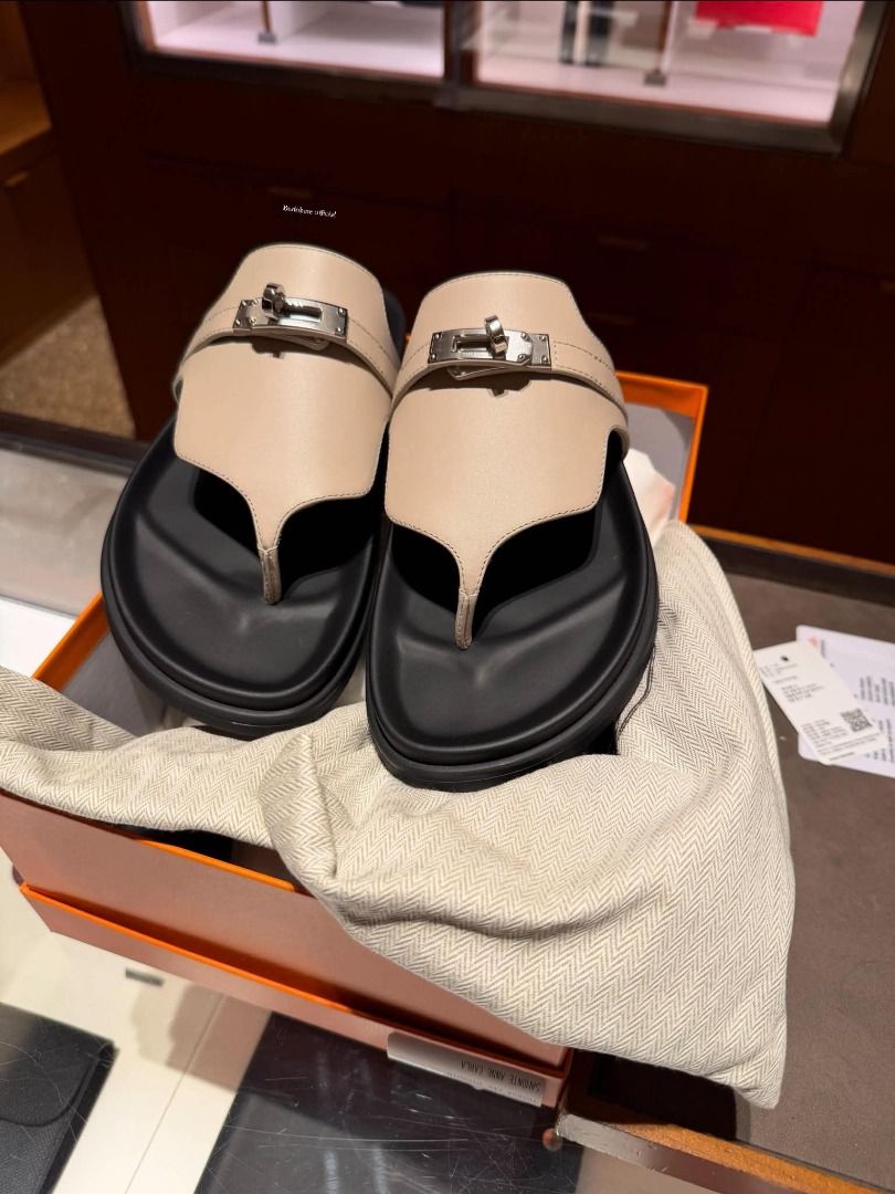 Hermes Empire New Colorway (Category: Sneakers & Footwear) located in Rizal. Submitted by hiraya16 (Listing ID 1464895467, Image 3). Description: Best fit 37.5-38 Store purchased complete. 💯.