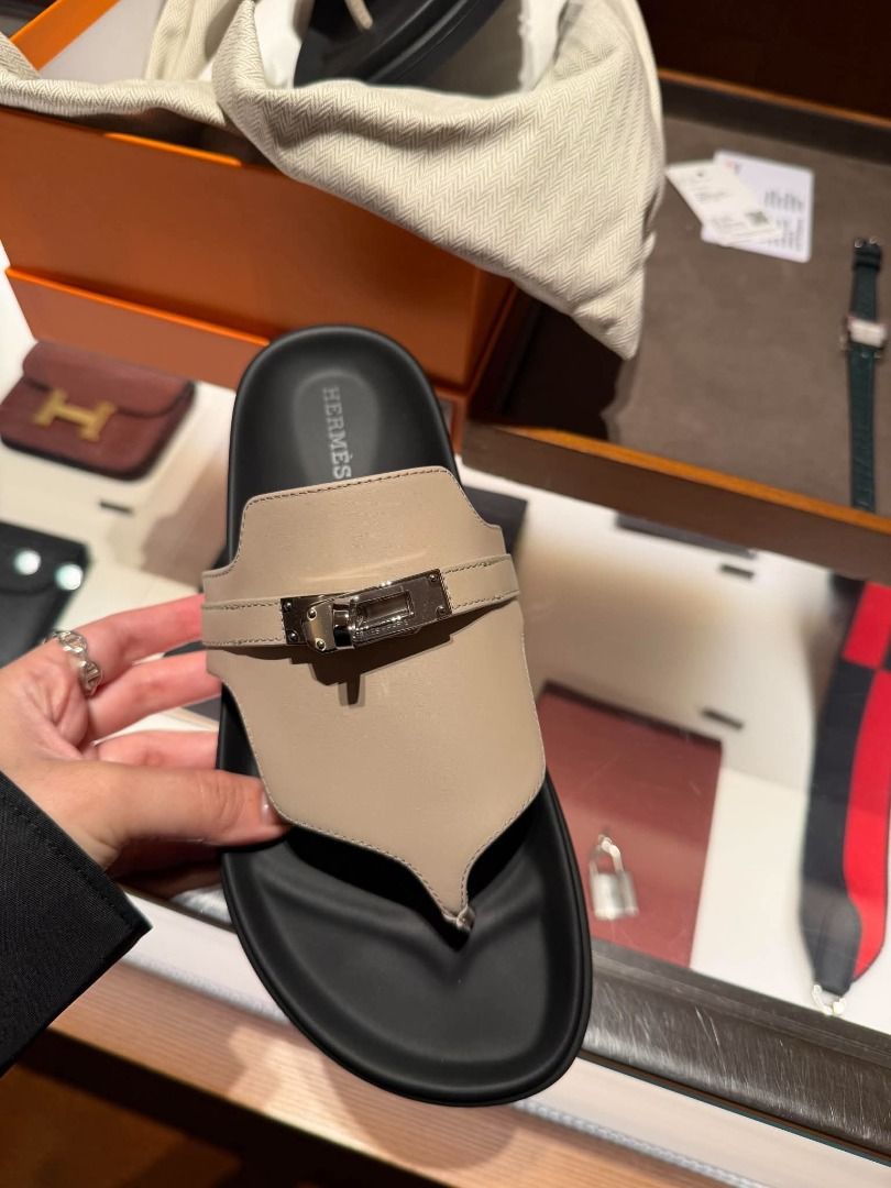 Hermes Empire New Colorway (Category: Sneakers & Footwear) located in Rizal. Submitted by hiraya16 (Listing ID 1464895467, Image 2). Description: Best fit 37.5-38 Store purchased complete. 💯.