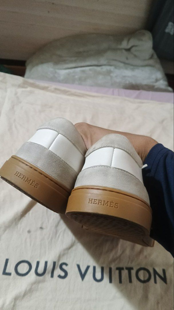 Hermes Sneakers (Category: Sneakers & Footwear) located in Dumaguete. Submitted by sellie06 (Listing ID 1464893246, Image 3). Description: negotiable No other inclusions .