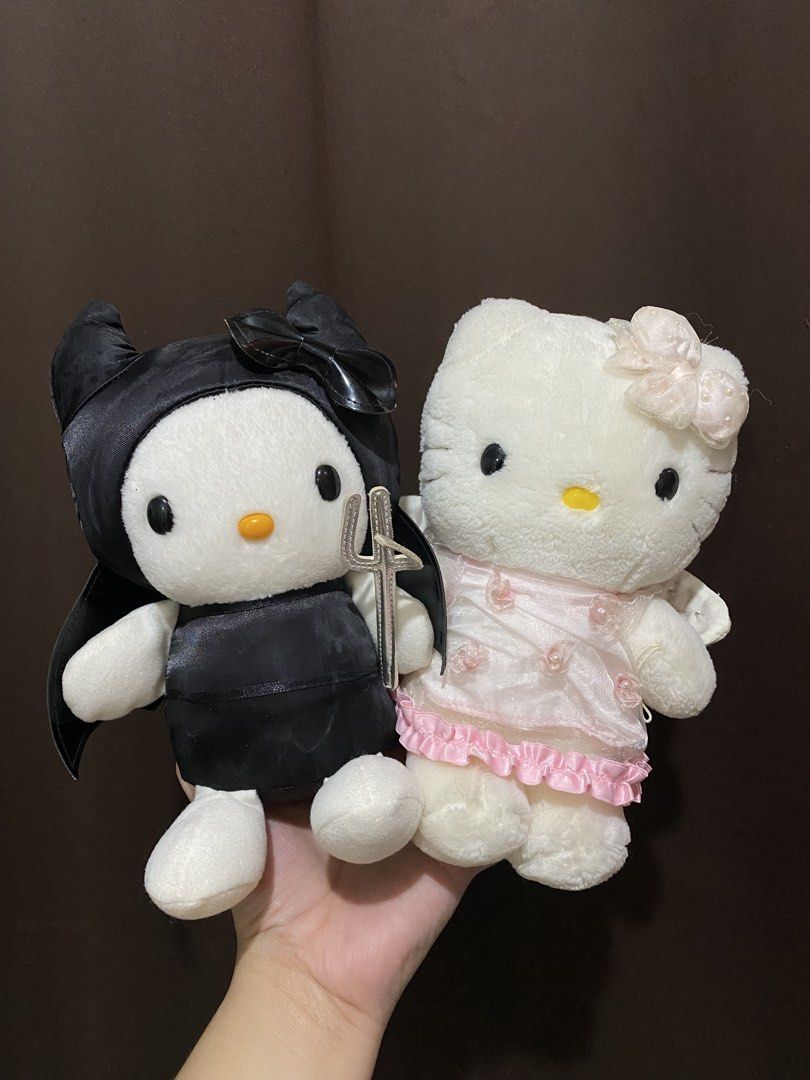 HK Devil and Angel Set (Category: Plushies & Soft Toys) located in Mandaue City. Submitted by thecuriouscartph (Listing ID 1464964558, Image 1). Description: Add 70 for SF.