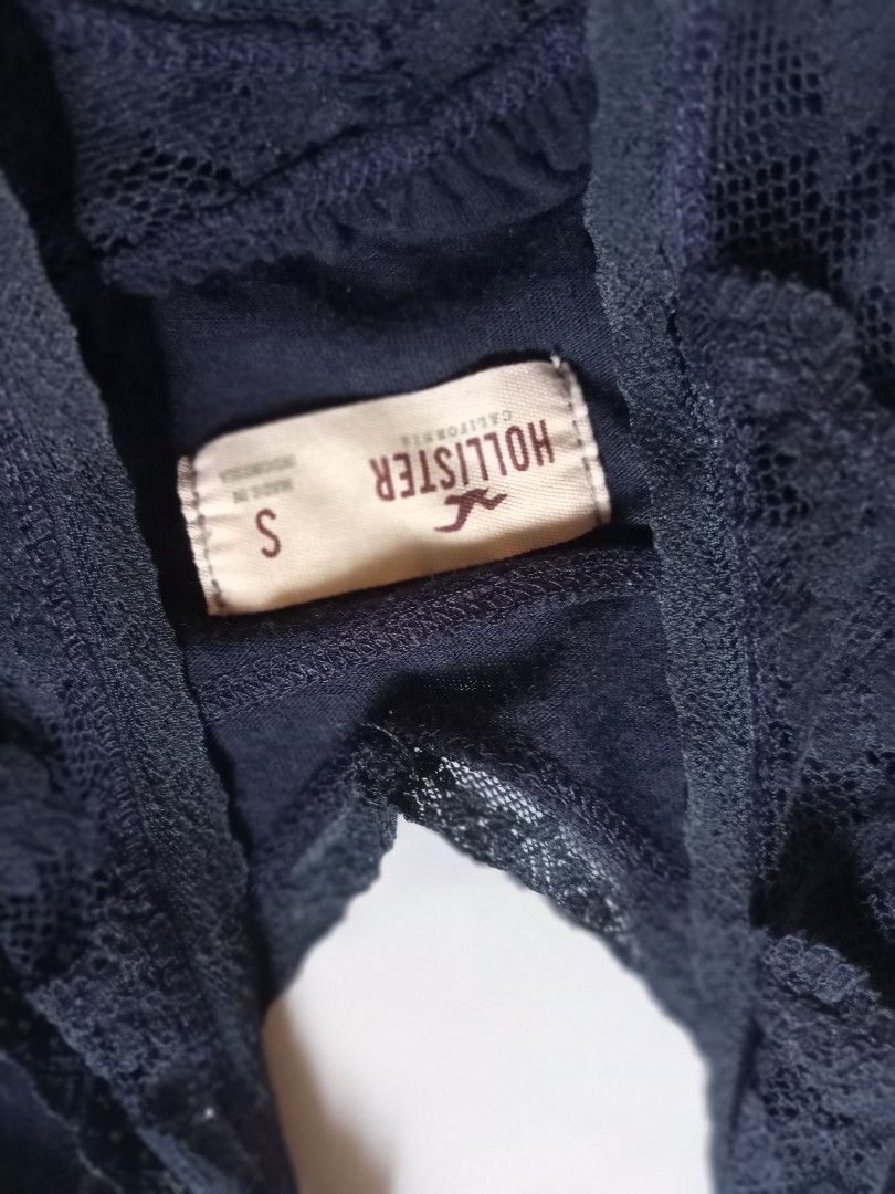 Hollister (Category: Activewear) located in Sarangani. Submitted by rareeagle-0c68 (Listing ID 1464936468, Image 2). Description: .