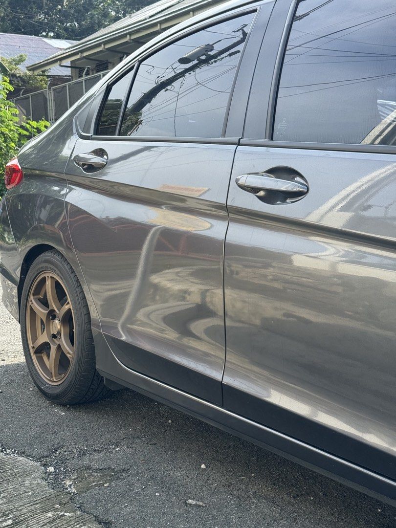 Honda City 1.5 i-VTEC (M) (Category: Used Cars) located in Quezon City. Submitted by sebastian1029 (Listing ID 1464836729, Image 3). Description: Honda City E 2020 Manual Tranny Newly PMS Minor scratches Tuesday coding Registered til 2027 Rays TE037 DURA 16’s 500k firm Not Rush .