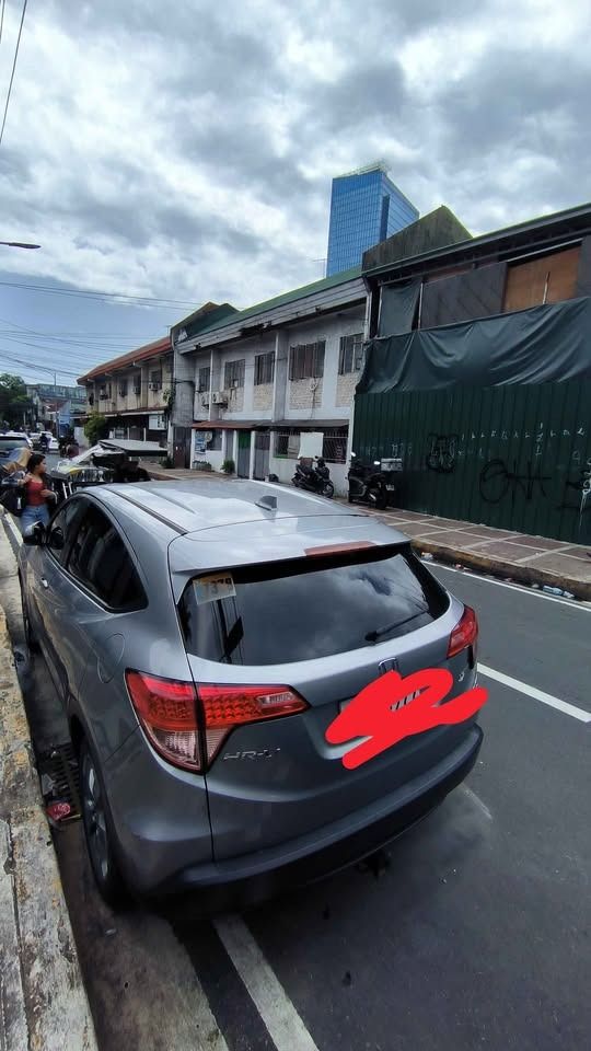 Honda HR-V 1.5 (A) (Category: Used Cars) located in Caloocan City. Submitted by bmsecades66839 (Listing ID 1464833996, Image 3). Description: RUSH SALE: 2016 Honda HR-V with tow htich (Cheapest in the Market!) 📍 Location: Near Circuit Ayala, Makati City 💰 Price: ₱350,000 (FIXED / Last Price / Wag na po tumawad) ENGINE & TRANSMISSION: ✅ 100% Good running condition ✅ Very smooth shifting, cold AC ✅ No hidden mechanical issues — ready for long dri