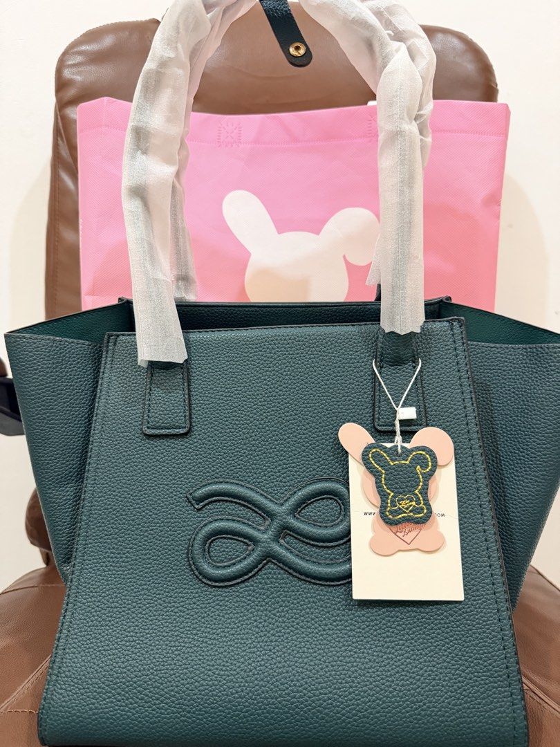 House of Little Bunny - Flutter (Category: Tote Bags) located in Manila. Submitted by _mayeeeeeeya (Listing ID 1464904281, Image 1). Description: Legit House of Little Bunny Shoulder Bag Pasabuy from Bangkok, Thailand Inclusions- Dustbag and Paperbag Rfs: Namali ng pasabuy. Only the tote bag, wala na yung small bag na included..