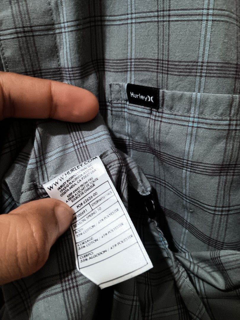 HURLEY (Category: Tshirts & Polo Shirts ) located in Dauis. Submitted by udenglegaspi (Listing ID 1464830498, Image 3). Description: .
