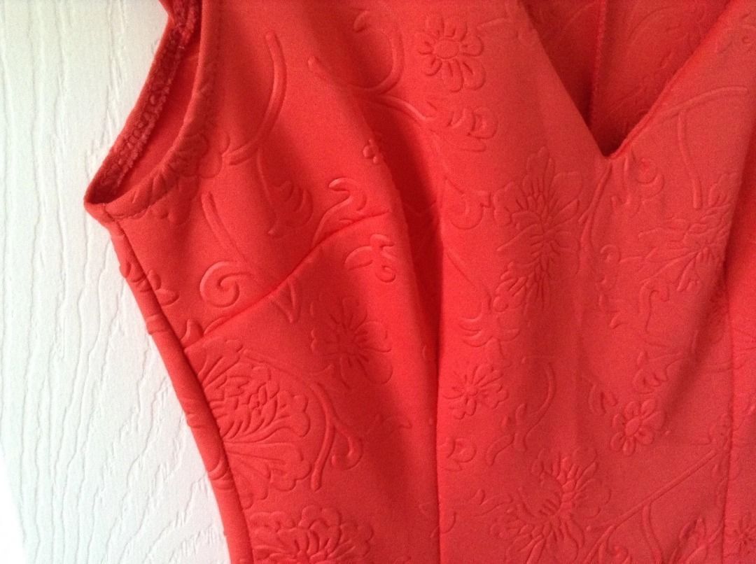 IMPORTED OASIS WATERMELON RED BLOUSE (Category: Blouses) located in Marikina City. Submitted by minimalistmanila (Listing ID 1464793263, Image 2). Description: Imported Oasis from London. Peplum, sexy style with embossed type fabric. Color is watermelon orangey red. S/M fit. Order now! .