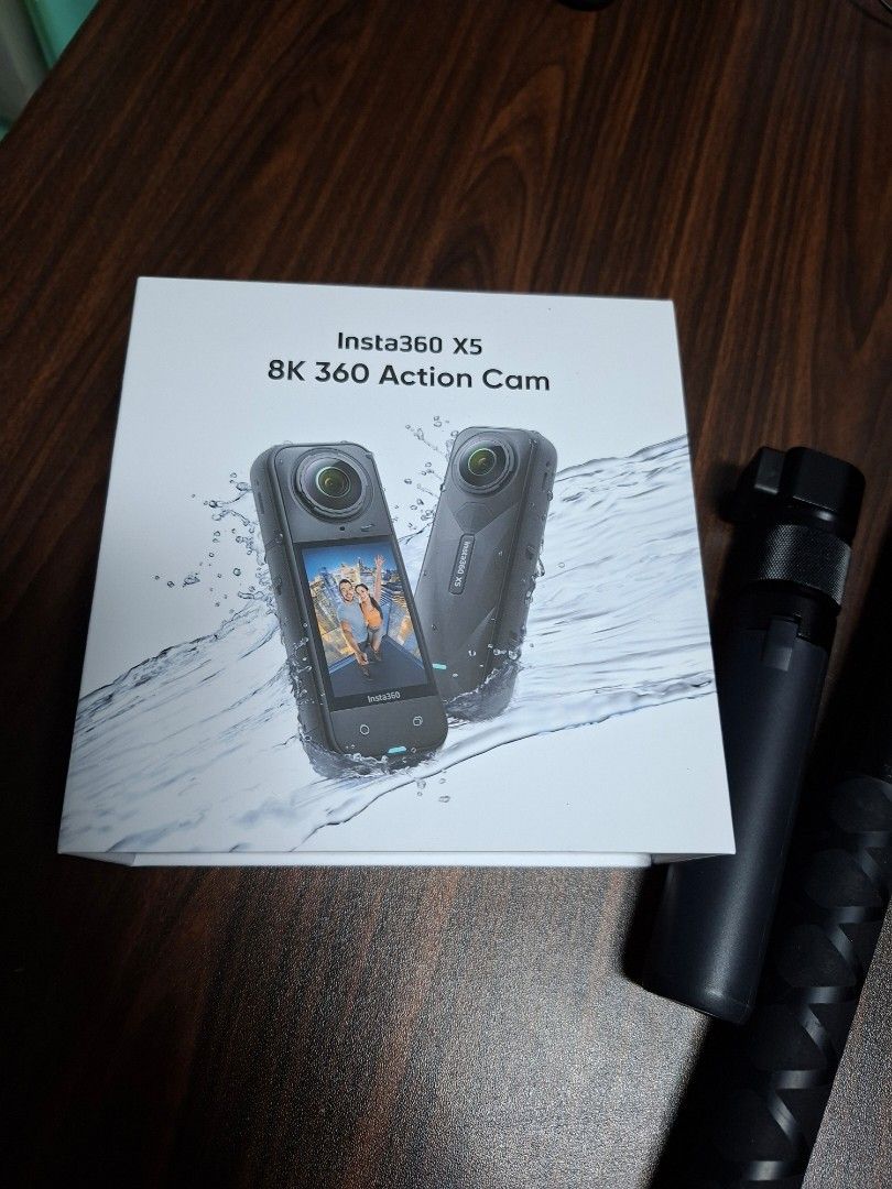 Insta360 X5 8K 360 Action Cam with Box (Category: Video Cameras) located in Manila. Submitted by ichonita711 (Listing ID 1464900533, Image 1). Description: For sale insta 360 x5 Complete with tripod With receipt soft copy nawala napo kase Once lang nagamit Php28,000 Still under warranty date purchased july 22,2026.