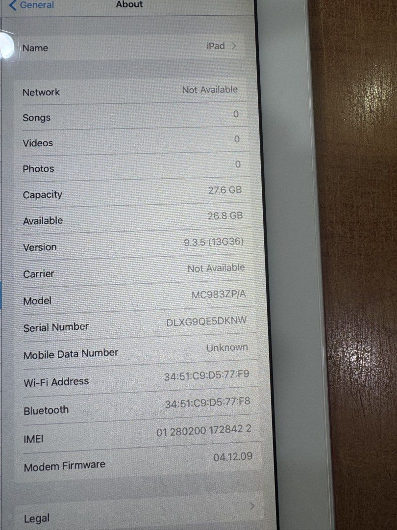 IPAD 2 (Category: iPad) located in Batu Pahat. Submitted by cathryn.star (Listing ID 1464821898, Image 3). Description: SIM CARD CAN .