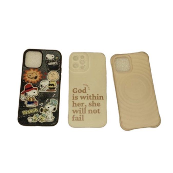 IPHONE 12 Cases -Iphone cases-snoopy phone cases (Category: Cases & Sleeves) located in Pasig City. Submitted by nastkutu (Listing ID 1464833346, Image 1). Description: -SET: ₱110 -Pre loved, Second hand but in amazing condition. -Dm for more photos/questions -THE SNOOPY CASE IS RARE.