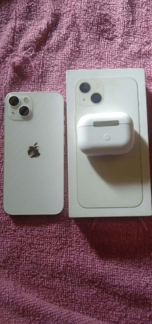 Iphone 13 (Category: iPhone 13 Series) located in Manila. Submitted by jrofit (Listing ID 1464797210, Image 1). Description: Underwarranty all orig parts rush lang.