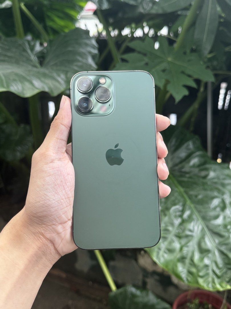 Iphone 13 pro max 512gb (Category: iPhone 13 Series) located in Marikina City. Submitted by lucky.robbry (Listing ID 1464807554, Image 1). Description: Iphone 13 Pro Max 512GB Openline 76% Bh 22,000 firm only Open for swap to IOS (Iphone / Ipad) meetup : Marikina, San Mateo or Bayan.