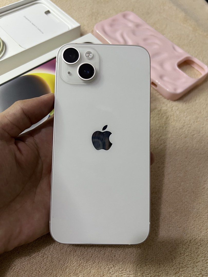 iPhone 14 Plus (Category: iPhone 14 Series) located in Valenzuela. Submitted by dexxd (Listing ID 1464919965, Image 2). Description: FOR SALE iPhone 14 Plus 128GB Starlight 86% battery health (original battery) No history of repair No issue, all working Factory unlocked (any sim) Unli check on meetup before payment Inclusions: Orig box Orig cable Cases Can do meetup Location: Valenzuela (can do halfway) PM lang po for more inquiries!.