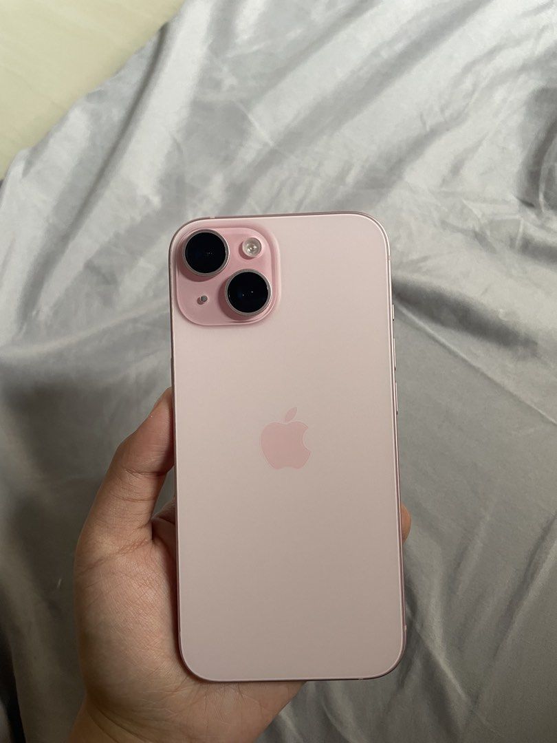 iPhone 15 (Category: iPhone 15 Series) located in Rodriguez. Submitted by mimimimo3 (Listing ID 1464816538, Image 1). Description: iPhone 15, 128 GB, Pink 🤍 selling price: 25k (NEGOTIABLE) - 84% BH, original battery, super tibay - no history of repair - no paint chips, no scratches whatsoever - unli check via meet-up - inclusions: charging chord, original box, lady-owned phone cases. RFS: will upgrade, need funds. mode of purchase: meet-up for s