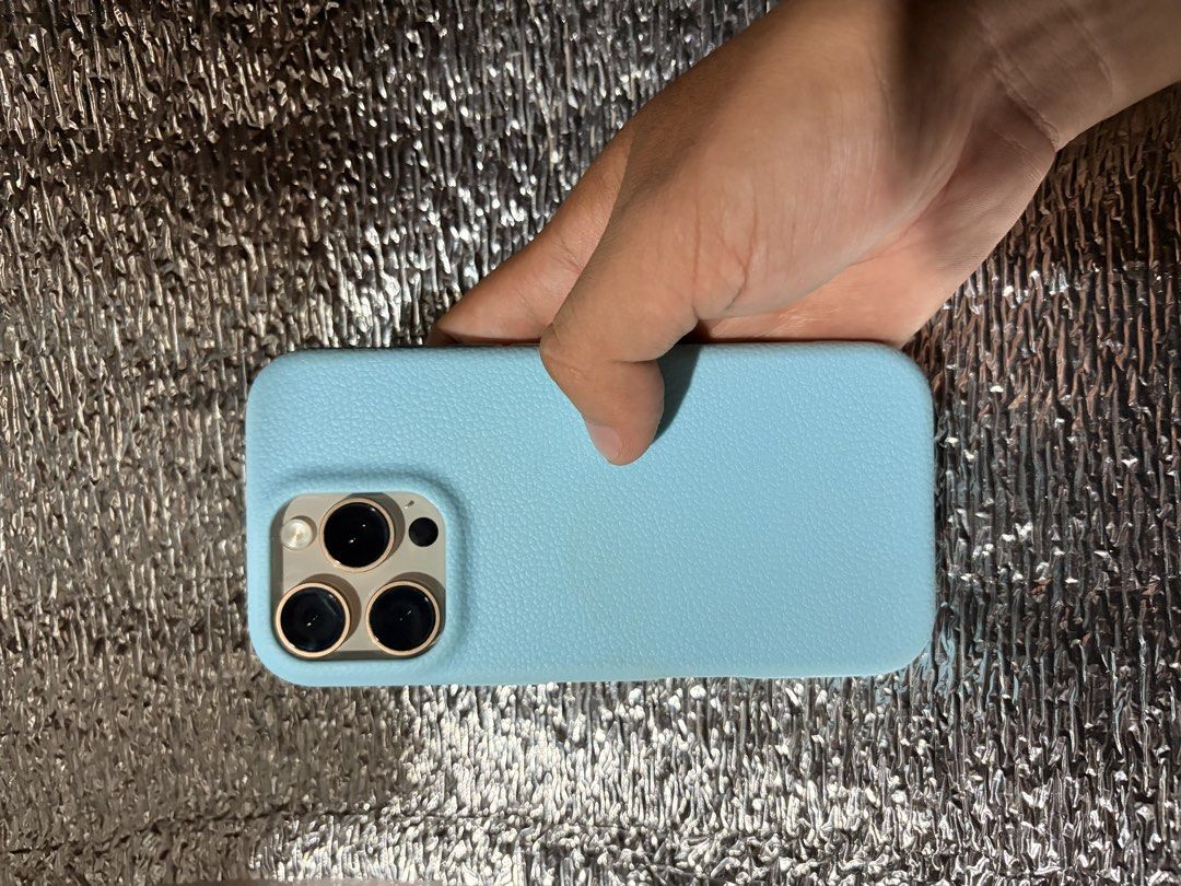 Iphone 16 Pro (128gb) (87Bh) (Category: iPhone 16 Series) located in Manila. Submitted by tiborarjay69671 (Listing ID 1464786916, Image 2). Description: For sale About Phone - 87 Bh Inclusion - Box Only and Tempered worth 500 Issue - Minimal Scratches, kahit silipin sa personal - Via meetup Only Check to sawa - Pass sa madami - Slight Nego - Pm for the about of phone, cc and bh.