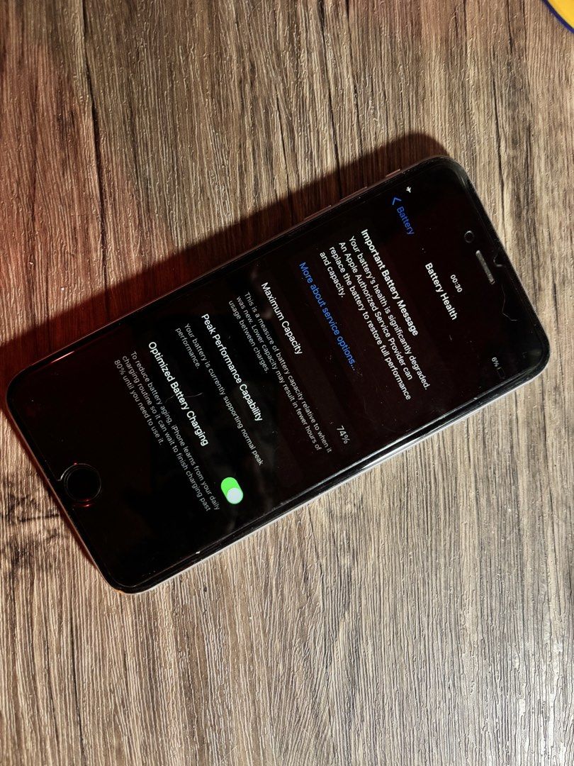 Iphone 6s plus 32gb (Category: iPhone 6 Series) located in Cebu City. Submitted by emma_buyandsell (Listing ID 1464907247, Image 3). Description: Known issue: battery needs replacement 74% Preloved iphone 6s plus.