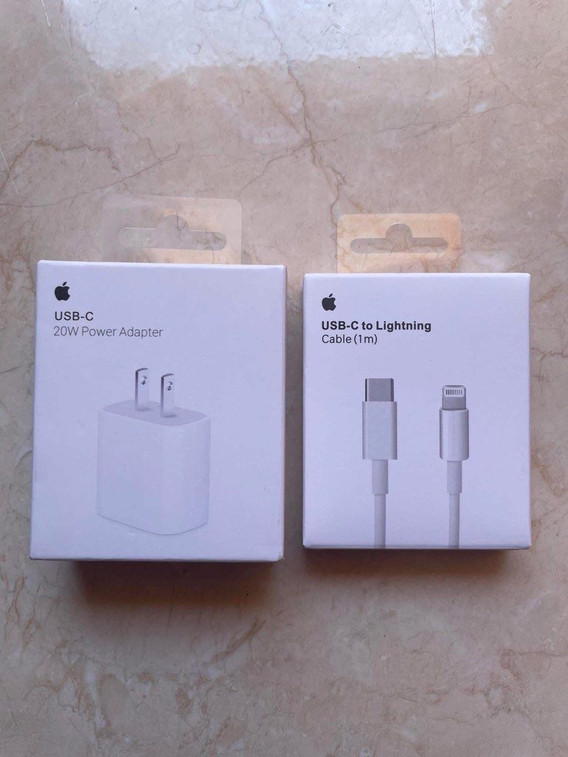 iPhone Charger (Category: Chargers & Cables) located in Cavite. Submitted by eunicecabr35034 (Listing ID 1464777503, Image 1). Description: iPhone Charger 20w adapter 1M power Cable brand New Sealed.