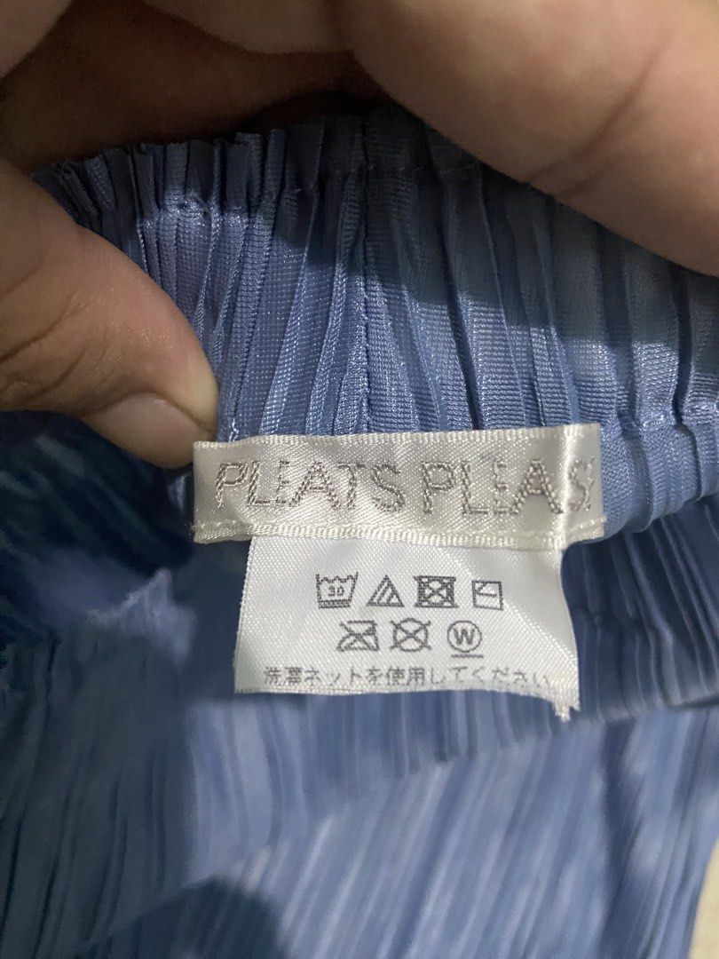 ISSEY MIYAKE PLEATS PLEASE PLEATED BLUE PANTS (Category: Other Bottoms) located in Bulacan. Submitted by rrthrifts (Listing ID 1464849262, Image 3). Description: EXCELLENT CONDITION SIZE SMALL TO MED WOMNS NO ISSUE 1499PHP PLUS SHIPPING FEE ONLY.