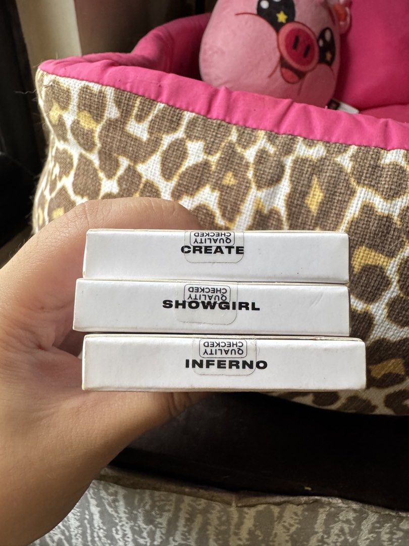 Issy Eyeshadow (Category: Makeup) located in Binan City. Submitted by pinkducckk (Listing ID 1464850078, Image 2). Description: Issy eyeshadow selling it as set Brandnew Never opened Payo gcash / maya 📍Laguna 🛵: lalamove / j&t.