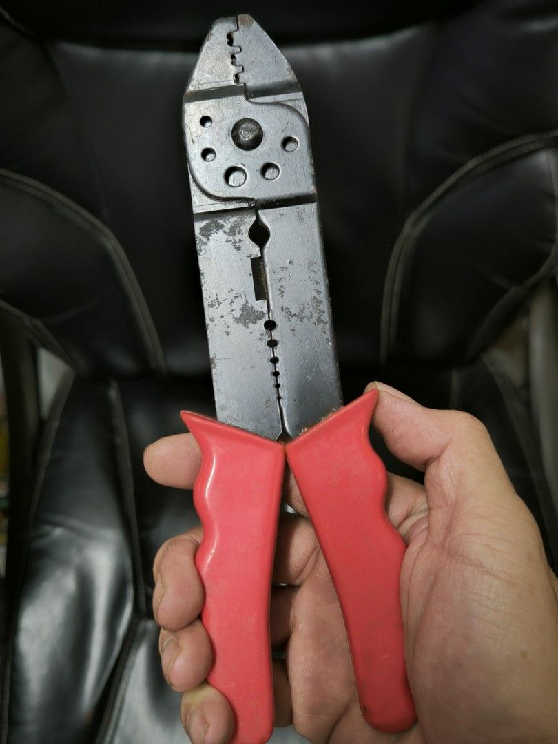 Japan Amon Wire Stripper and Crimping Tool (Category: Home Improvement Tools & Accessories) located in Angeles City. Submitted by yellowbrickstore (Listing ID 1464814957, Image 2). Description: - 3-in-1 electrical tool: wire stripper, wire cutter, and terminal crimper - Clearly marked metric sizes along the metal jaw for precision - Sturdy construction designed for heavy-duty tasks - Comfortable red grip handles for easy handling - Condition: Sho