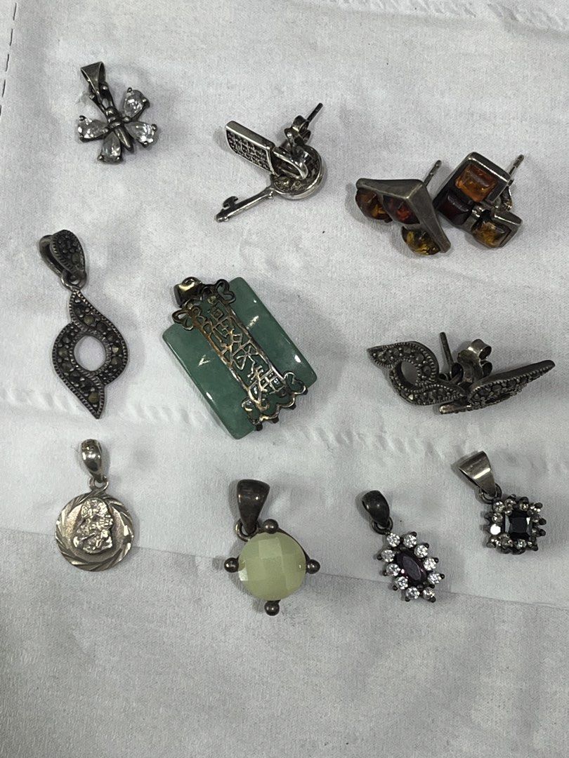 Japan italy Silver 92.5 150pergram (Category: Other Accessories) located in Manila. Submitted by jeferrer (Listing ID 1464832017, Image 1). Description: .