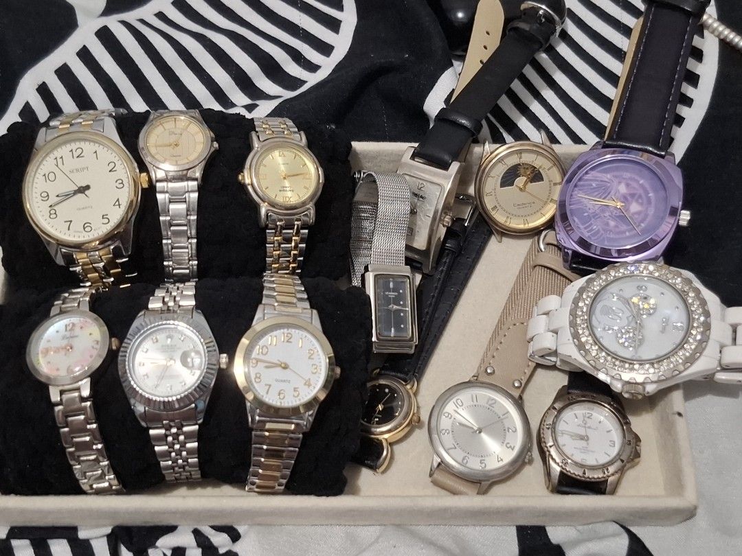 Japan movement watches (Category: Women's Watches) located in Abucay. Submitted by icia_marie18 (Listing ID 1464896482, Image 1). Description: Japan movement watches take all 13 watches po take all, lahat gumagana As is nalang po with very minimal issues sa iba pero all working Japan movement po halos lahat 1200 nalang po, pm nalang po sa tawad.