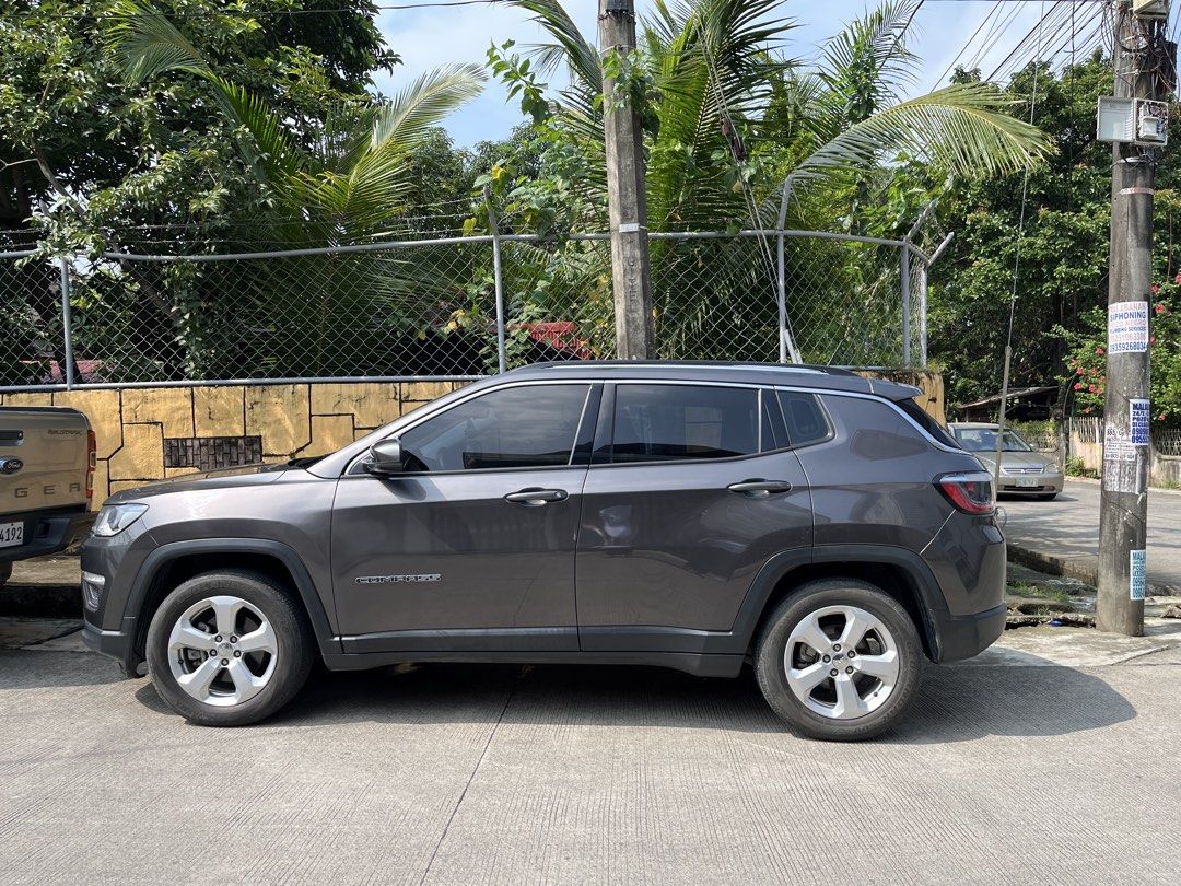 Jeep Compass Longitude Auto (Category: Used Cars) located in Pandi. Submitted by airabbb (Listing ID 1464894950, Image 2). Description: 🚗 FOR SALE: 2021 JEEP COMPASS LONGITUDE (NEGOTIABLE) 💰 Price: ₱750,000 📍 Location: Pandi, Bulacan VEHICLE DETAILS • Model: 2021 Jeep Compass Longitude • Fuel Type: Gasoline • First Owner CONDITION • Overall Condition: Excellent • Mileage: Only 19,600 km • Engine Condition: Excellent / No known issues • Aircon 