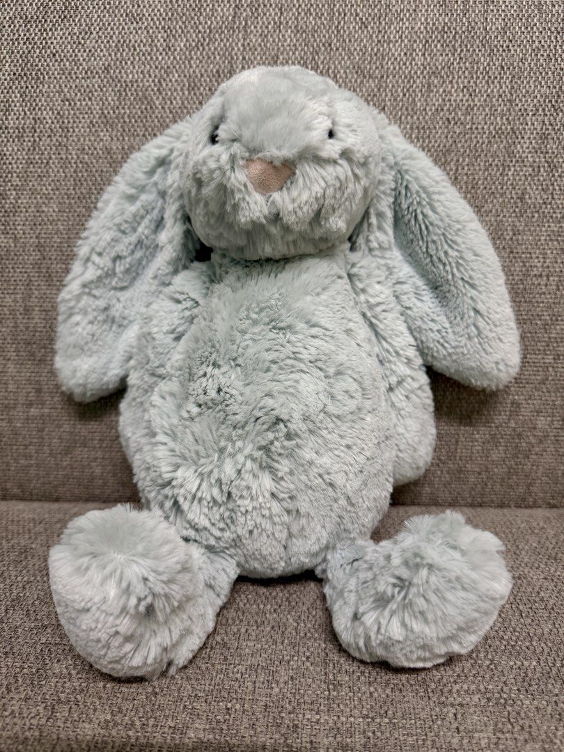 Jellycat Bashful Blue Bunny Medium (Category: Plushies & Soft Toys) located in Manila. Submitted by bcbg3217 (Listing ID 1464846271, Image 1). Description: ‼️PLEASE READ BEFORE BUYING‼️ Like new condition Medium size Super soft fur Authenticity NOT guaranteed - cut back code ( Please do your own checking too ) No other inclusions Actual photos are posted No other issues or flaws unless stated Please check the photos thoroughly before placing an o