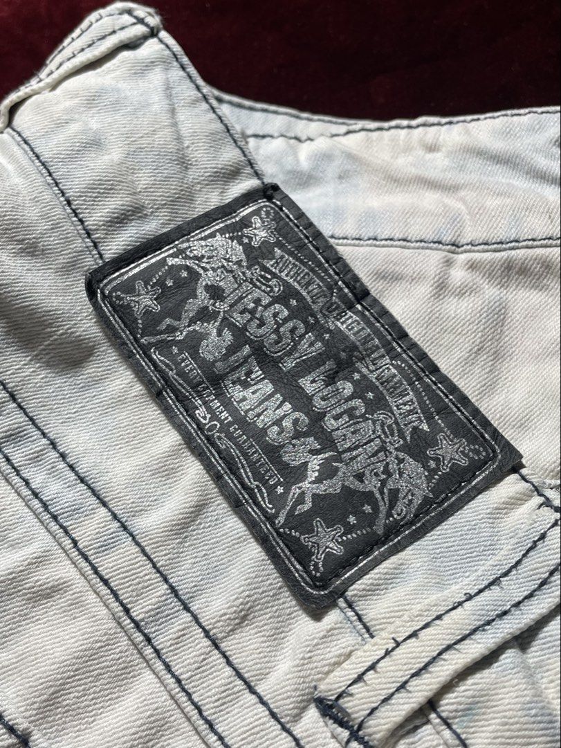 Jessey Locans jeans (Category: Shorts) located in Cagayan de Oro. Submitted by soft_thrift (Listing ID 1464875700, Image 3). Description: waistline 25-26.