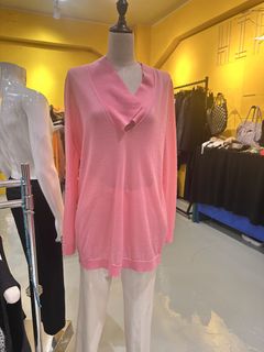 （分類：）位於 。 由 preownedluxuryclotheshk 提交（商品編號 1464834672，圖片 1）。簡介： 。