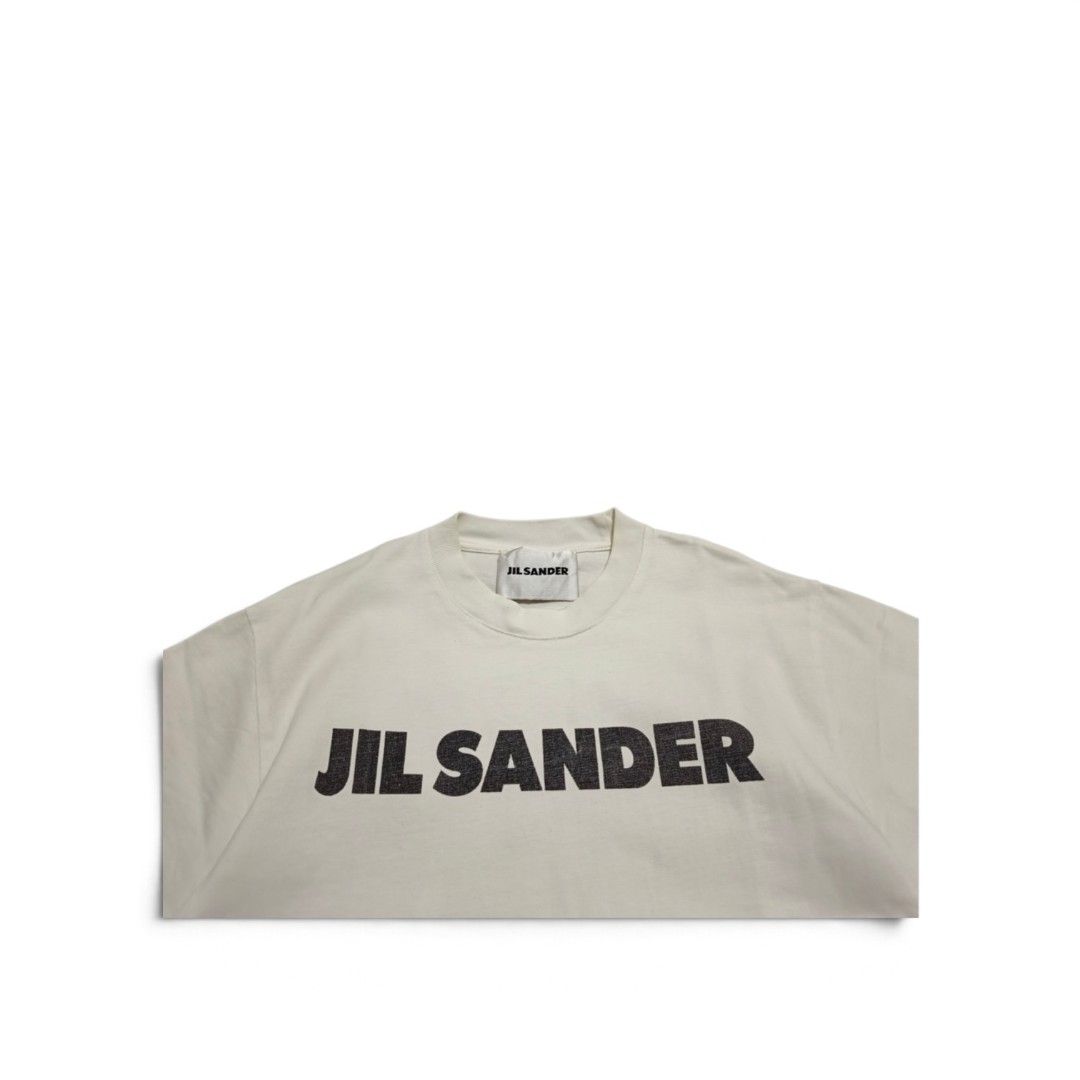 Jil Sander (Category: Shirts) located in Manila. Submitted by southstreethub.ph (Listing ID 1464893331, Image 2). Description: - Jil Sander - Condition: Very Good Condition - Size: Small - Dimention: 20 Width 23 Lenght - Relaxed fit with a classic crew neckline - Shipping: Via J&T Express (Buyer shoulders shipping fee) or Lalamove same-day delivery within Metro Manila.