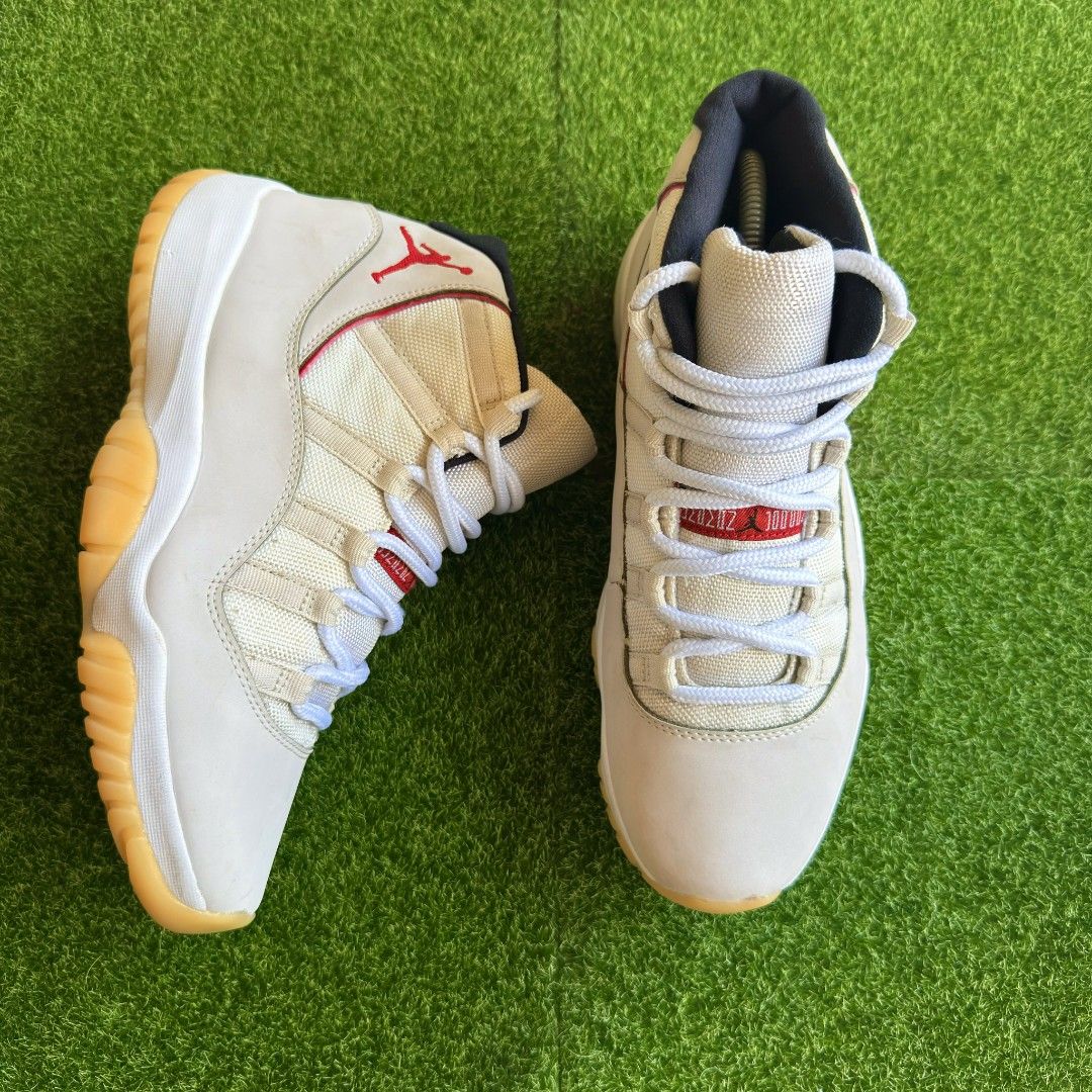 Jordan 11 Platinum Tint (Category: Sneakers) located in Iloilo. Submitted by travy1 (Listing ID 1464882324, Image 2). Description: excellent condition 1500 free shipping nlg.
