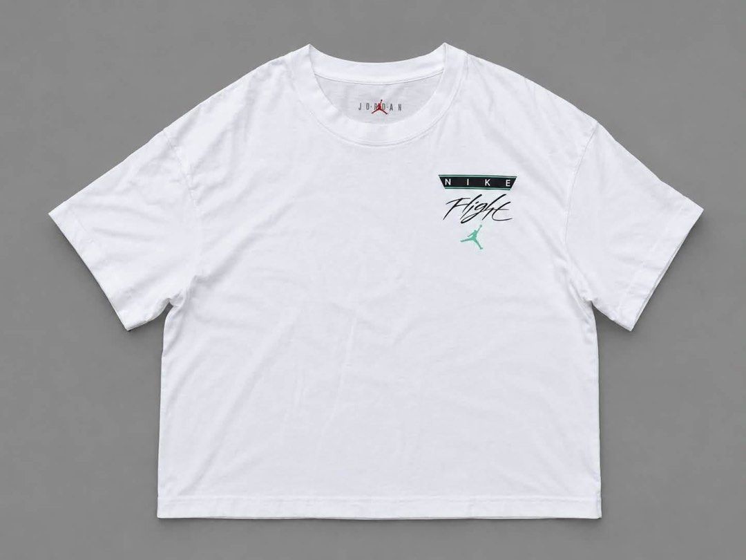 Jordan Croptops (Category: Activewear) located in Manila. Submitted by lc1993 (Listing ID 1464870312, Image 2). Description: WTS JD Croptops Para sa asawa nyo mga bossing Both excellent 1,200 Aspack Shipped.