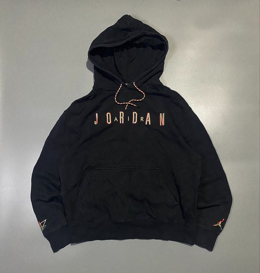 Jordan DNA (Category: Coats, Jackets and Outerwear) located in Jamindan. Submitted by suecyyythrift (Listing ID 1464905634, Image 1). Description: 23 Width 27 Length Excellent Condition 9.8/10 Color rate No Flaws.