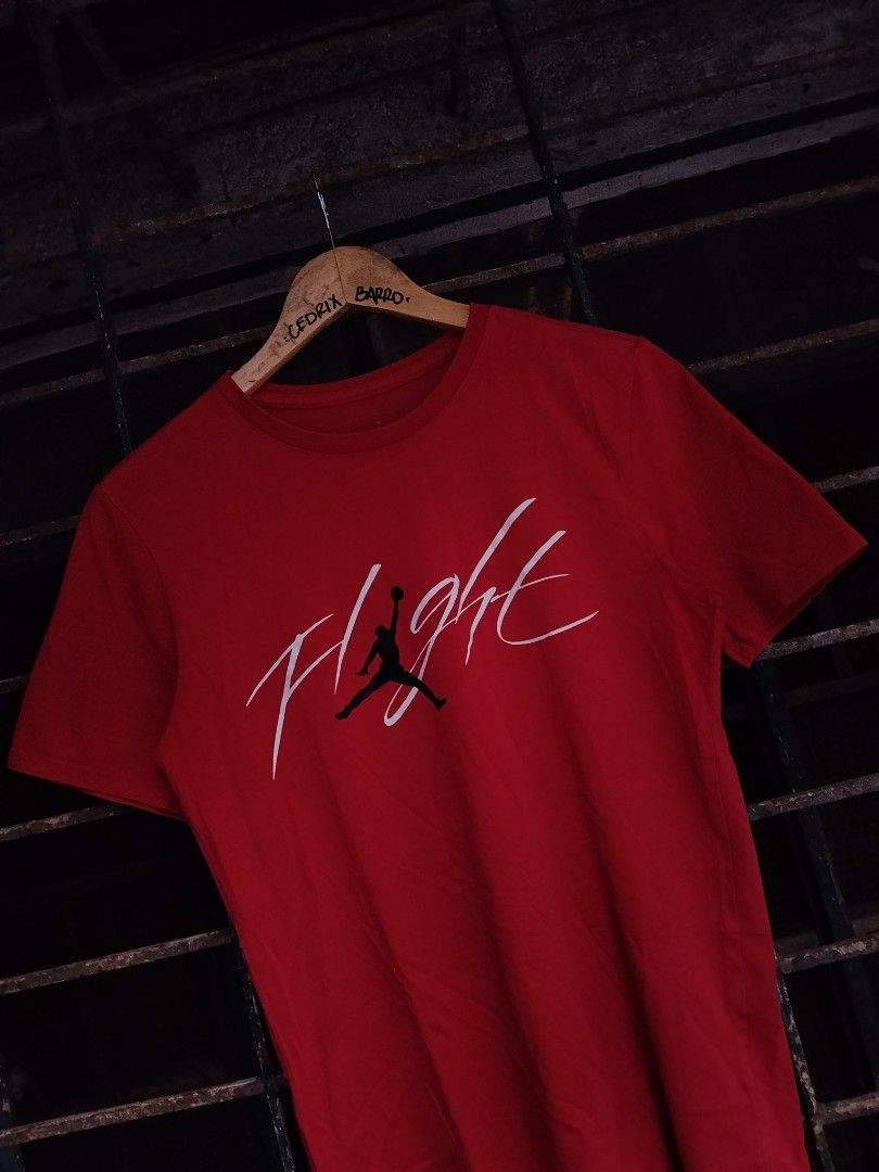Jordan Flight Graphic Tee Red (Category: Tshirts & Polo Shirts ) located in Pasay City. Submitted by swoosh_collector (Listing ID 1464892409, Image 2). Description: Jordan Flight Graphic Tee Red •Size Small on Tag •Dimes W 18 | L 25 •Colorate 9.5/10 • Excellent Condition •No Flaws or Hidden Issues •Complete Tags •Authentic/Original DM for more info 📩.