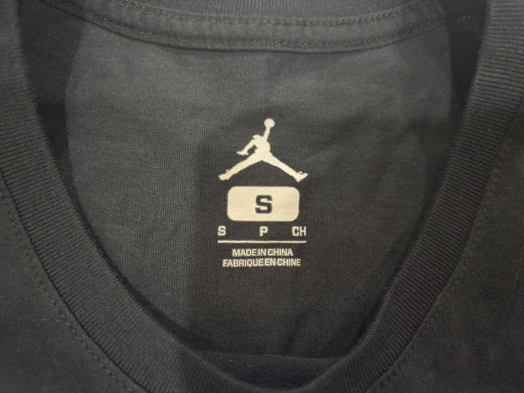 Jordan True OG Tshirt (Small) (Category: Activewear) located in Quezon City. Submitted by alldayhustle (Listing ID 1464947662, Image 3). Description: Brand New WITHOUT TAGS Back Length: 25 1/2" Width: 17 1/4".