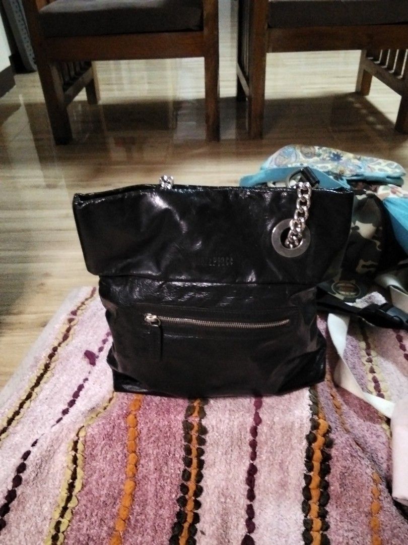 Joy & Peace tote leather bag (Category: Tote Bags) located in Calasiao. Submitted by alluringvenus.thriftshop (Listing ID 1464871790, Image 2). Description: very good condition like new from 🇺🇲 Package.