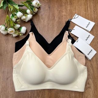 (Kategori: ) berada di . Dikirim oleh khalifa_ (ID iklan 1464918567, Gambar 1). Deskripsi: .