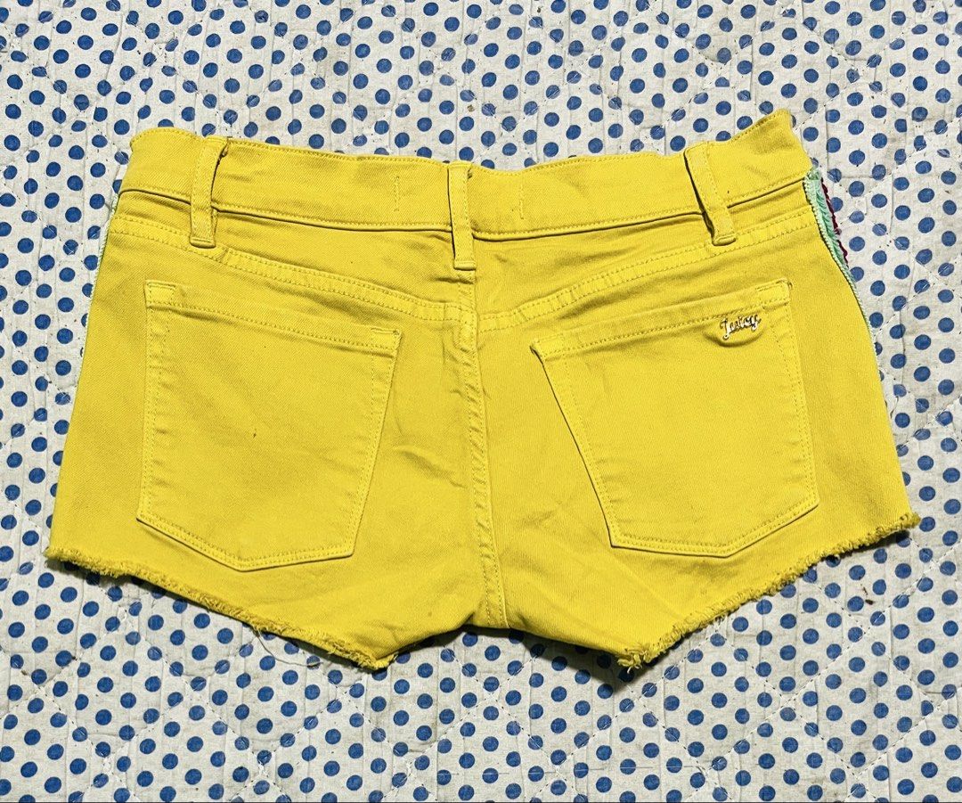 Juicy Couture Jean Micro Shorts (Category: Shorts) located in Navotas City. Submitted by y2kikaystuff (Listing ID 1464958846, Image 2). Description: Juicy Couture Jean Micro Shorts Size 25-27 8.5 Length No issue Can pass as new Personal item from Japan 350 only Pm me.
