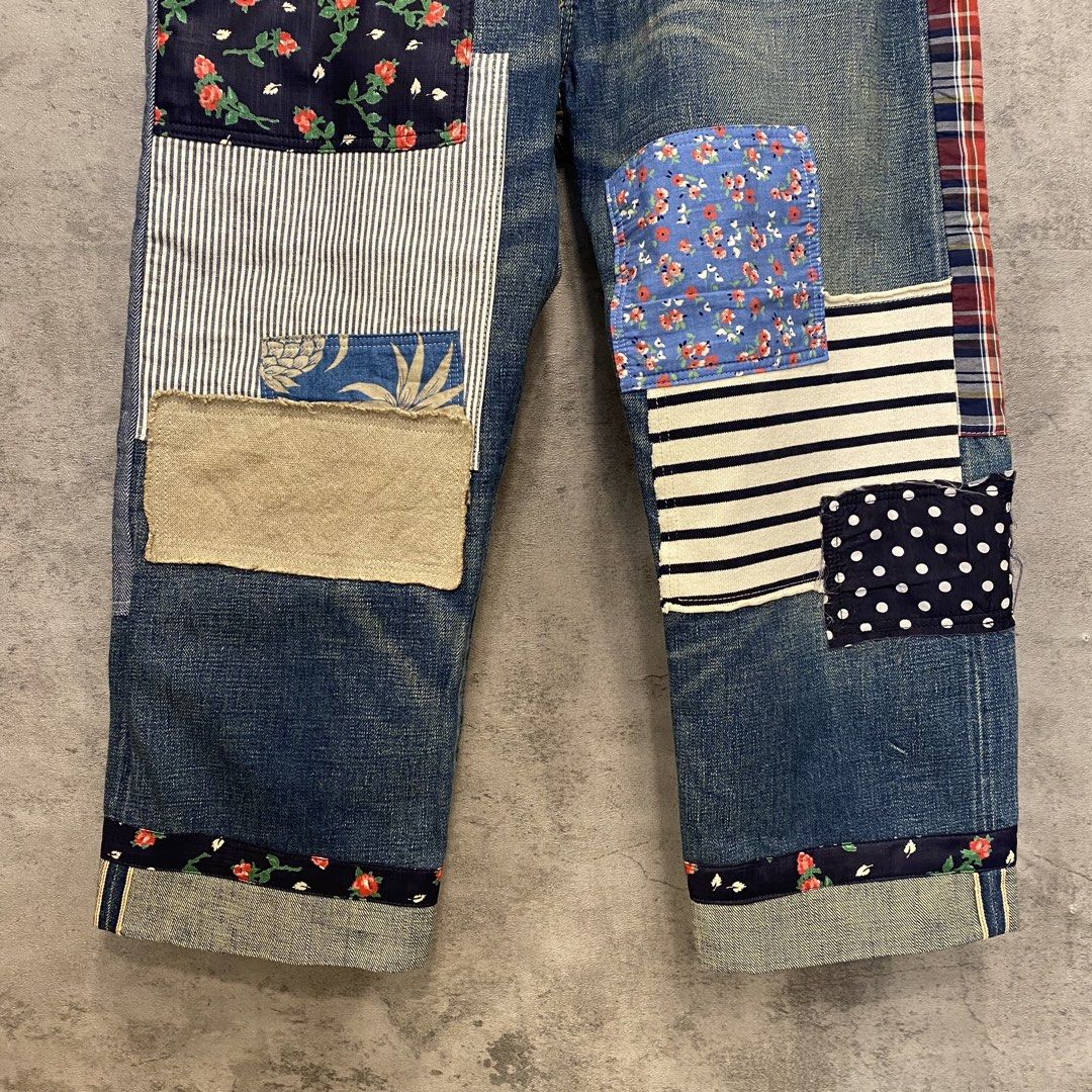 Junya Watanabe x Comme des GARÇONS Patchwork Pants (Category: Luxury Apparel) located in Quezon City. Submitted by rebirthalley (Listing ID 1464844973, Image 3). Description: Width-32 Length-34 Frontrise-12.5 Inseam-21.5 Leg Opening-8.5 Excellent Condition No flaws Cut washtag only But 100% Authentic.