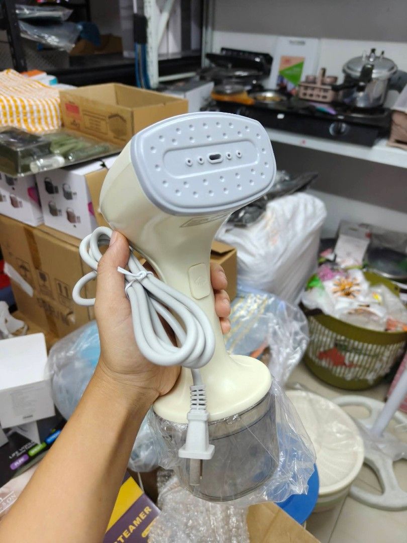 Kaisavilla iron steamer (Category: Irons & Steamers) located in Manila. Submitted by yzlshop (Listing ID 1464837473, Image 2). Description: .