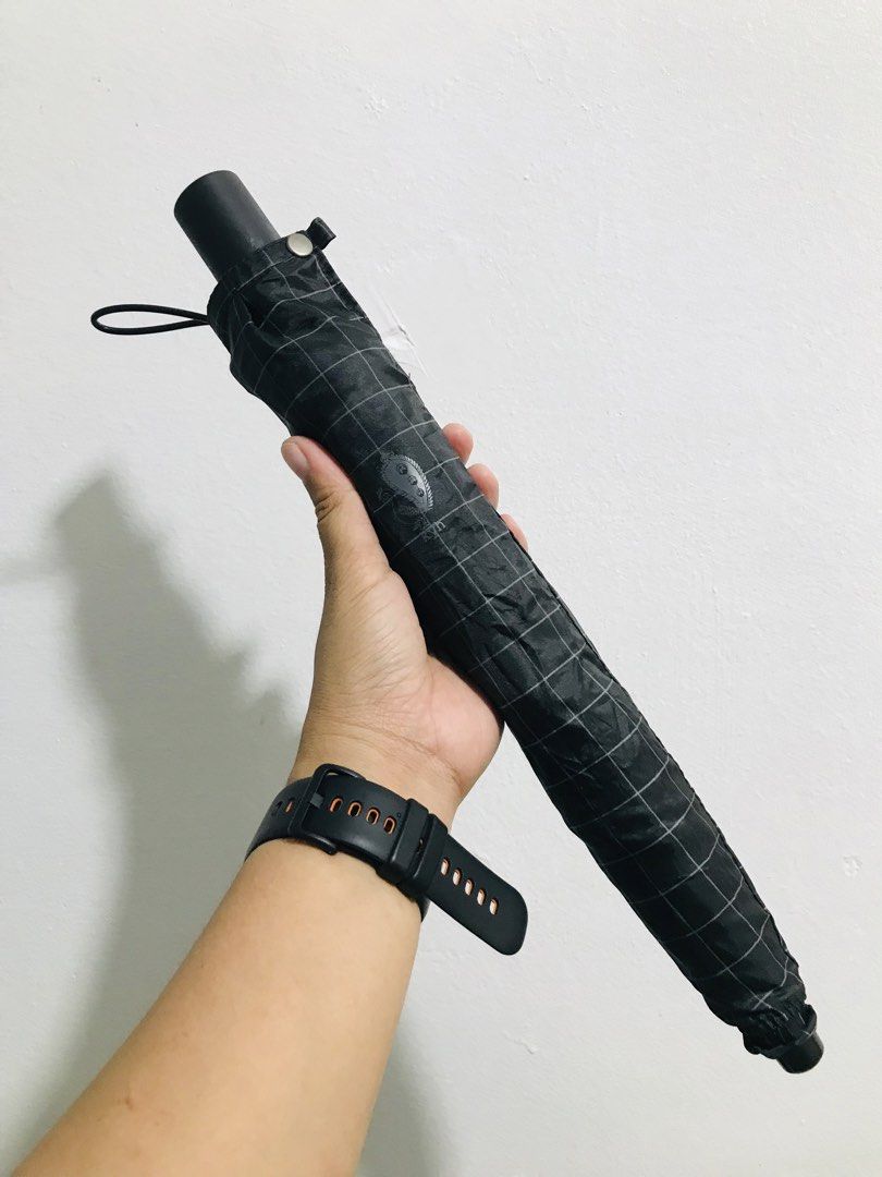KANSAI YAMAMOTO UMBRELLA (Category: Umbrellas) located in Gamu. Submitted by 2022bagsbunny (Listing ID 1464797584, Image 1). Description: .
