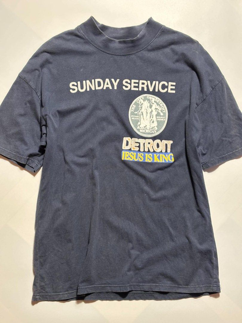 Kanye - Sunday Service (Category: Tshirts & Polo Shirts ) located in Calamba. Submitted by twstwrld (Listing ID 1464901409, Image 2). Description: Kanye West - Sunday Service Tee Large - 22x28 .