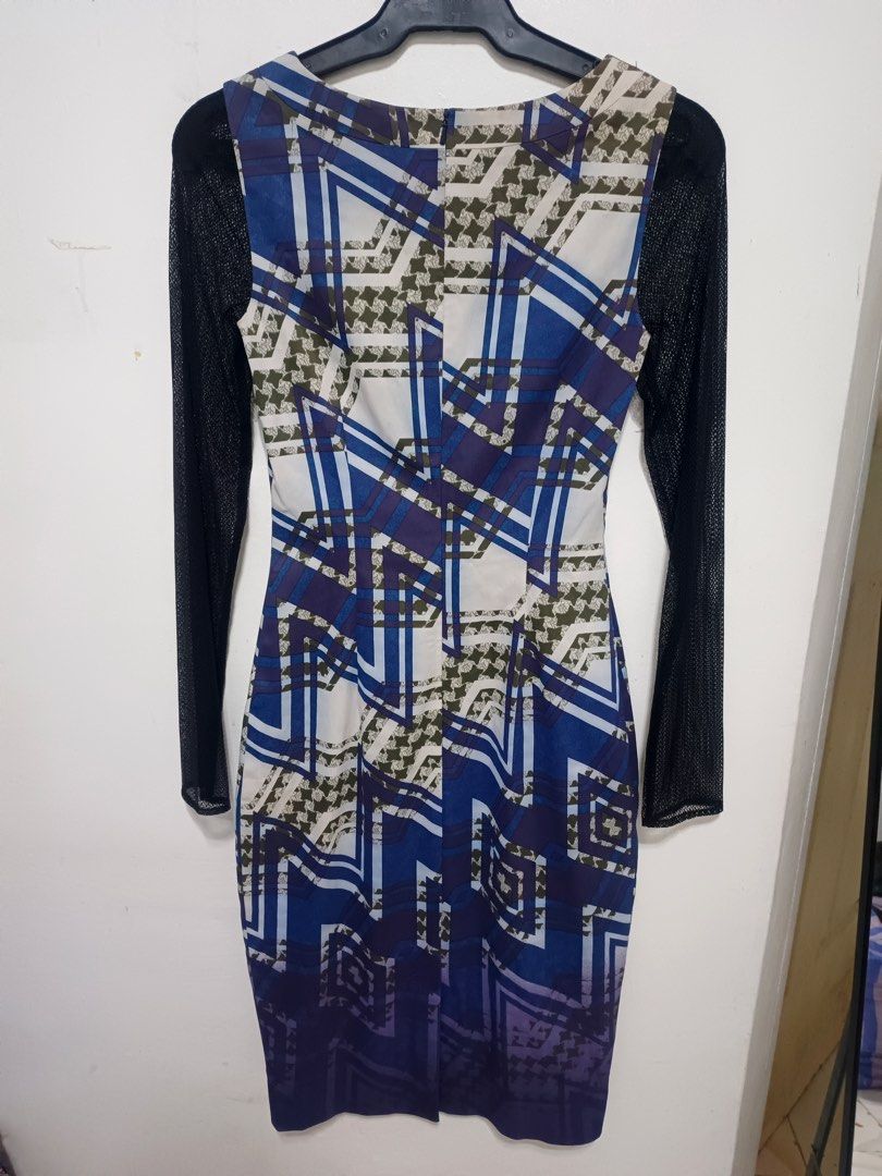 KAREN MILLEN (Category: Dresses) located in Dasmarinas. Submitted by jessputrages (Listing ID 1464840983, Image 2). Description: For sale Karen millen Excellent condition No issue 800 + sf Pm for more details.